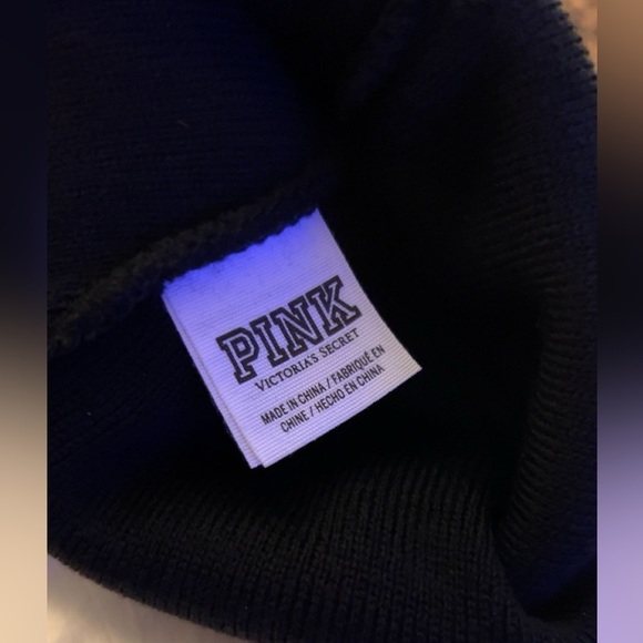 PINK pom pom beanie hat - Picture 3 of 3